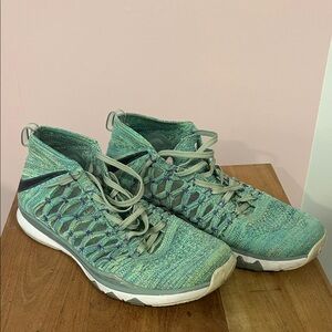 Nike Men's Teal and Purple Athletic Shoes